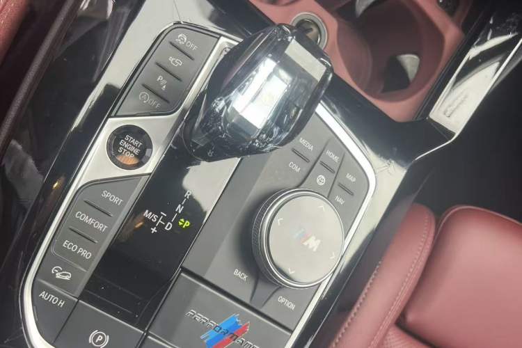 Used BMW X3 2023 Restyled xDrive30i Luxury Version M Night Edition Package Gear Lever