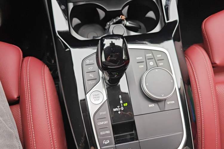 Used BMW X3 2023 Restyled xDrive30i Leading Edition M Night Sky Package Gear Lever