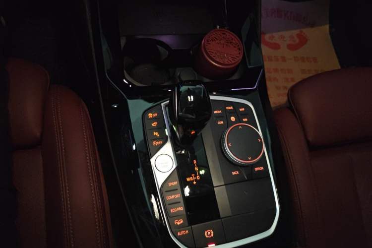 Used BMW X3 2023 xDrive30i Leading Model M Night Edition Package Gear Lever