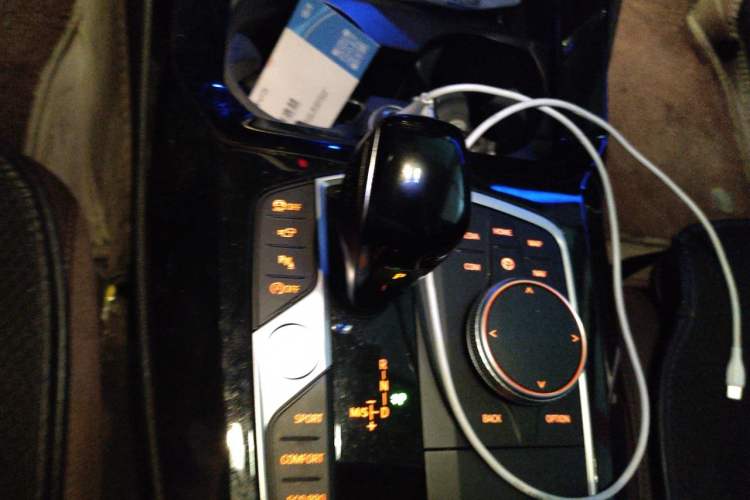 Used BMW X3 2023 Restyled xDrive30i Leading Edition M Night Sky Package Gear Lever