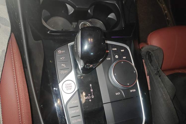 Used BMW X3 2023 Restyled xDrive30i Leading Edition M Night Sky Package Gear Lever