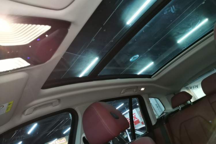 Used BMW X3 2023 xDrive25i M Sport Package Headliner