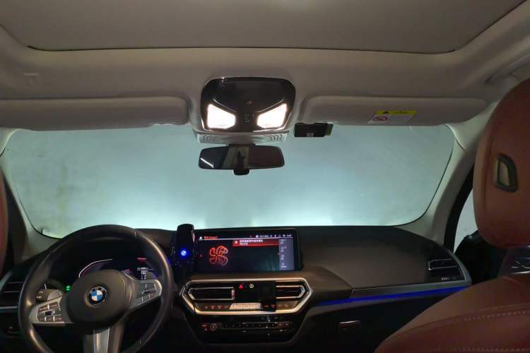 Used BMW X3 2023 Restyled xDrive30i Leading Edition M Night Sky Package Headliner