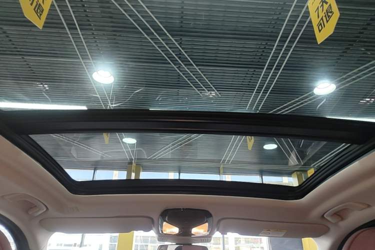 Used BMW X3 2023 Restyled xDrive30i Leading Edition M Night Sky Package Headliner