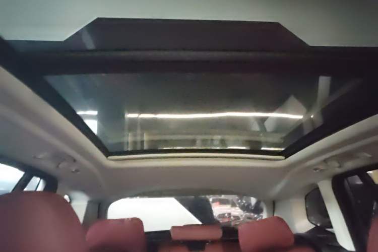 Used BMW X3 2023 Restyled xDrive30i Leading Edition M Night Sky Package Headliner