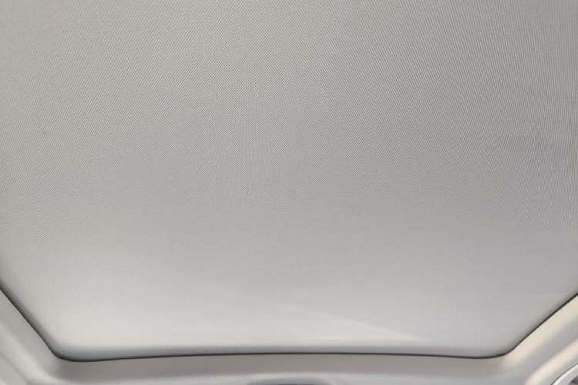 Used BMW X3 2023 Restyled xDrive30i Leading Edition M Night Sky Package Headliner