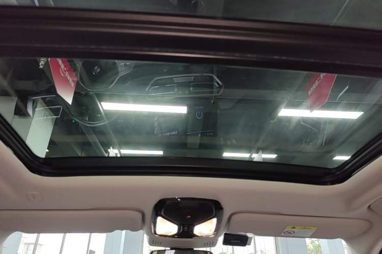 Used BMW X3 2023 Restyled xDrive30i Leading Edition M Night Sky Package Headliner