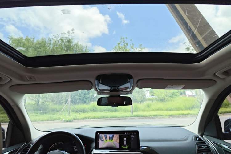 Used BMW X3 2023 xDrive25i M Sport Package Headliner