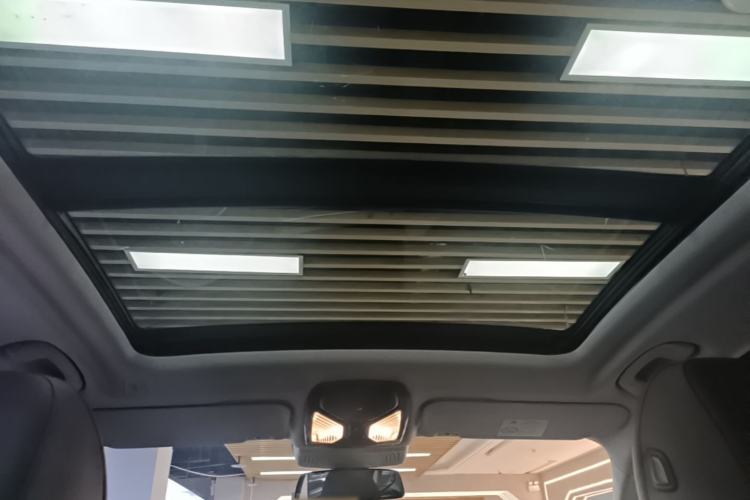Used BMW X3 2023 Restyled xDrive30i Leading Edition M Night Sky Package Headliner