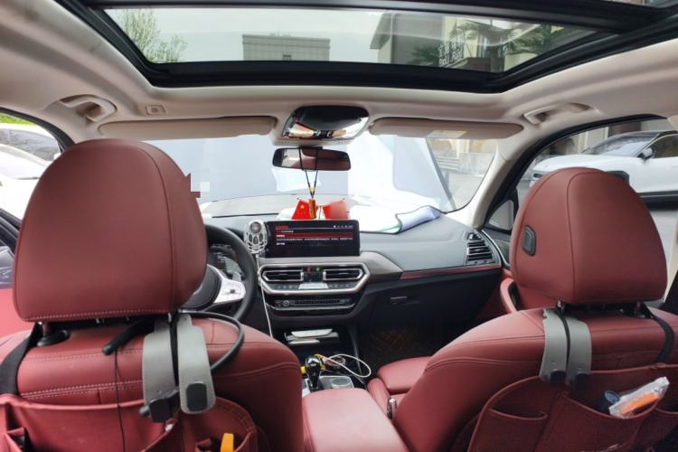 Used BMW X3 2023 Restyled xDrive30i Leading Edition M Night Sky Package Headliner