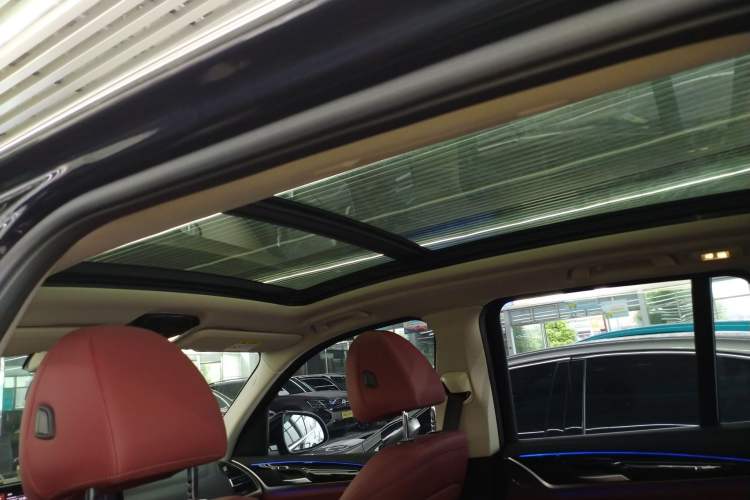 Used BMW X3 2023 xDrive25i M Sport Package Headliner