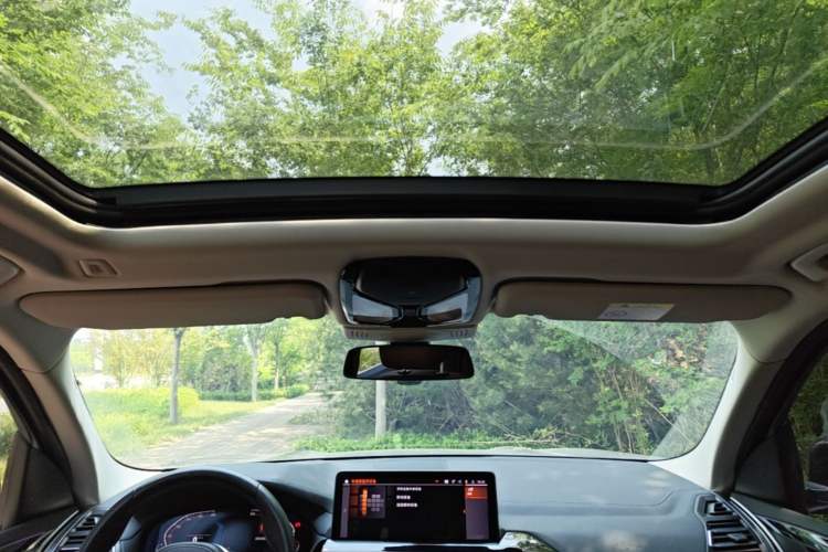 Used BMW X3 2023 xDrive25i M Sport Package Headliner