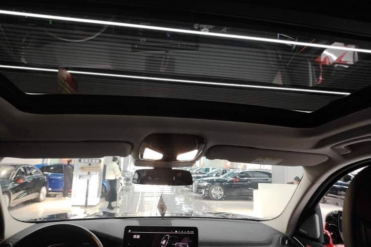 Used BMW X3 2023 Restyled xDrive30i Leading Edition M Night Sky Package Headliner
