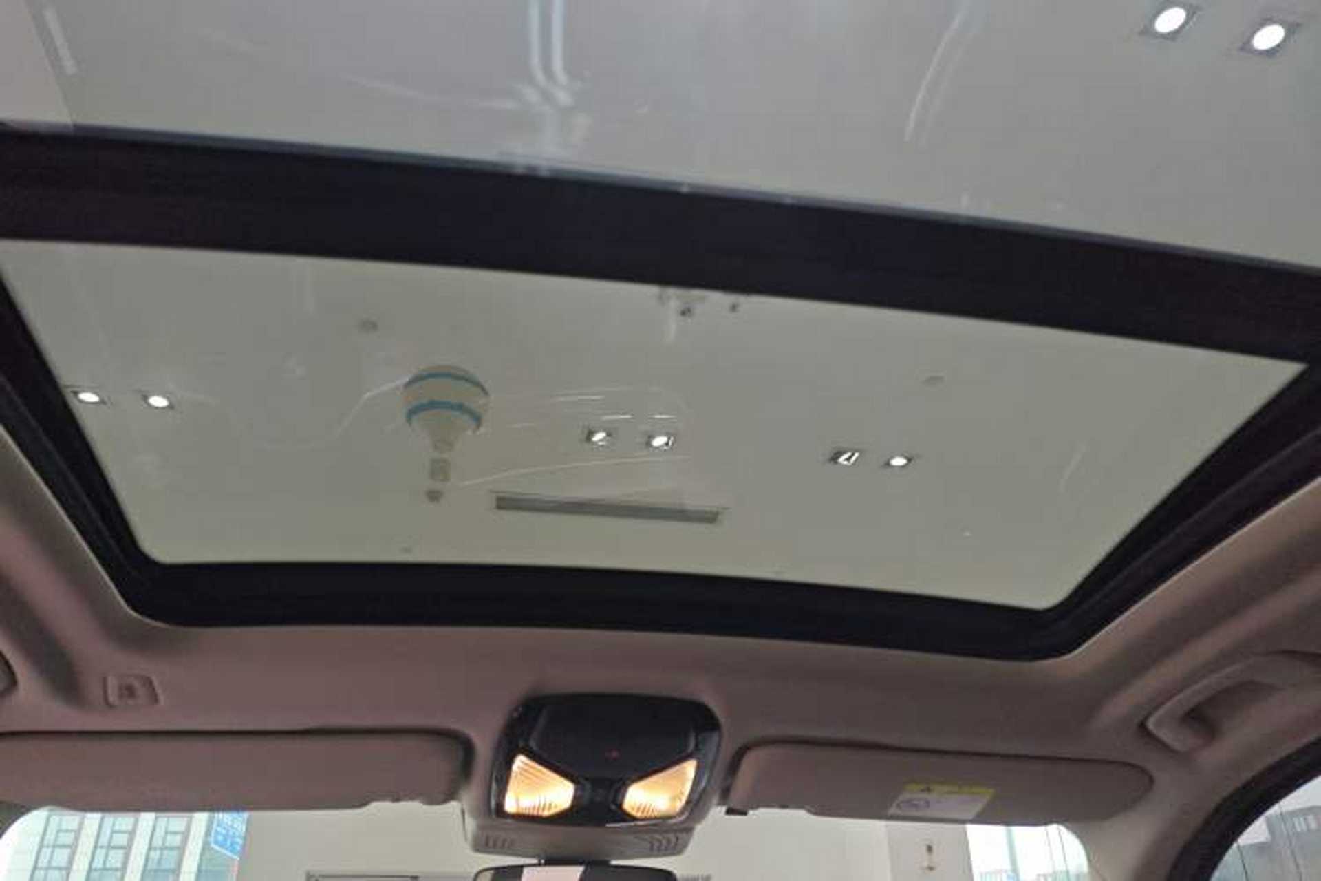 Used BMW X3 2023 Restyled xDrive30i Leading Edition M Night Sky Package Headliner