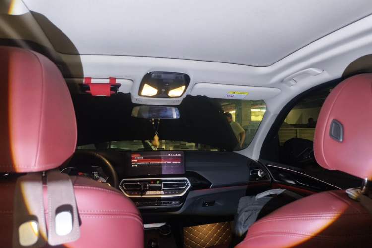 Used BMW X3 2023 xDrive25i M Sport Package Headliner