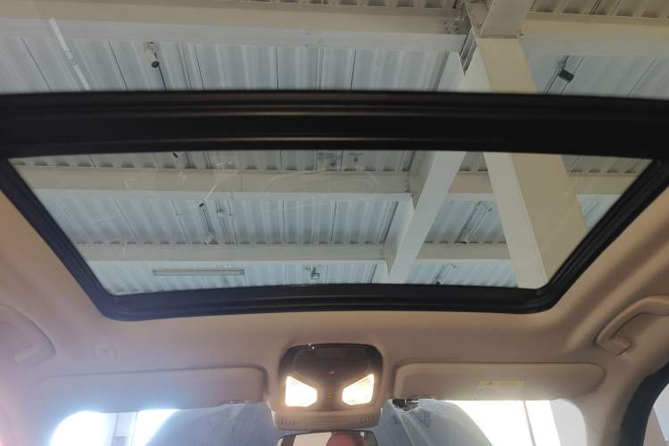 Used BMW X3 2023 Restyled xDrive30i Leading Edition M Night Sky Package Headliner