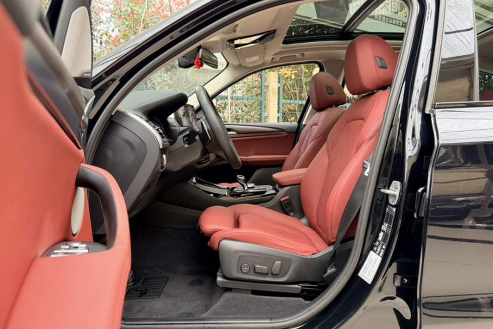 Used BMW X3 2023 Restyled xDrive30i Leading Edition M Night Sky Package Interior 1