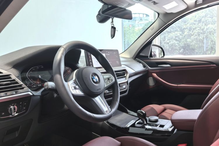 Used BMW X3 2023 Restyled xDrive30i Leading Edition M Night Sky Package Interior 1