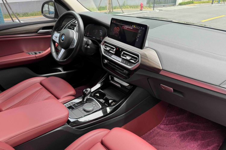 Used BMW X3 2023 Restyled xDrive30i Leading Edition M Night Sky Package Interior 1