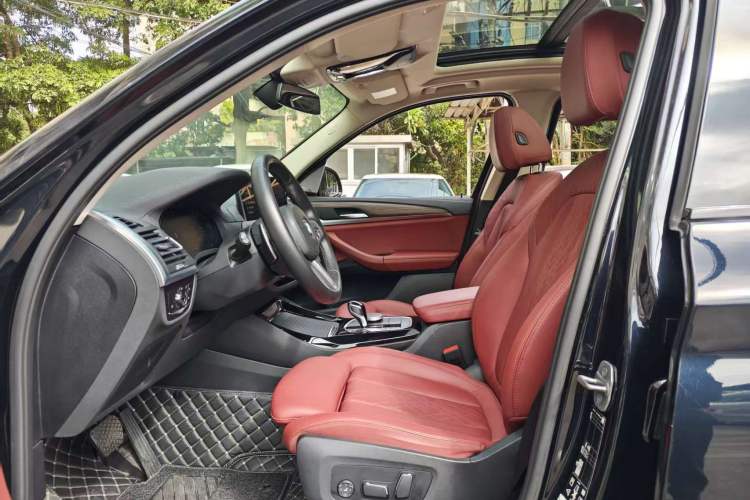 Used BMW X3 2023 Restyled xDrive30i Leading Edition M Night Sky Package Interior 1