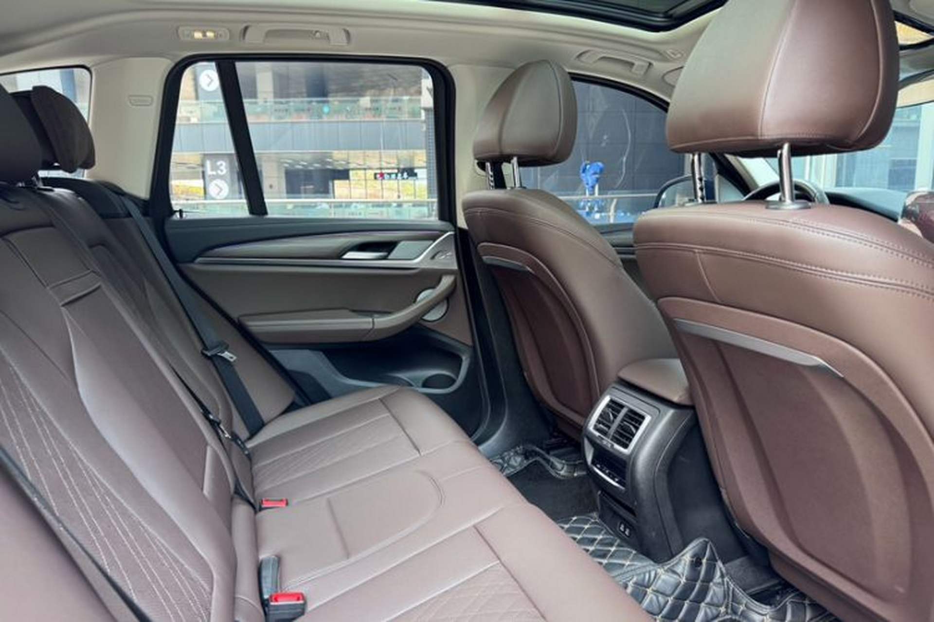 Used BMW X3 2023 Restyled xDrive30i Leading Edition M Night Sky Package Interior 10