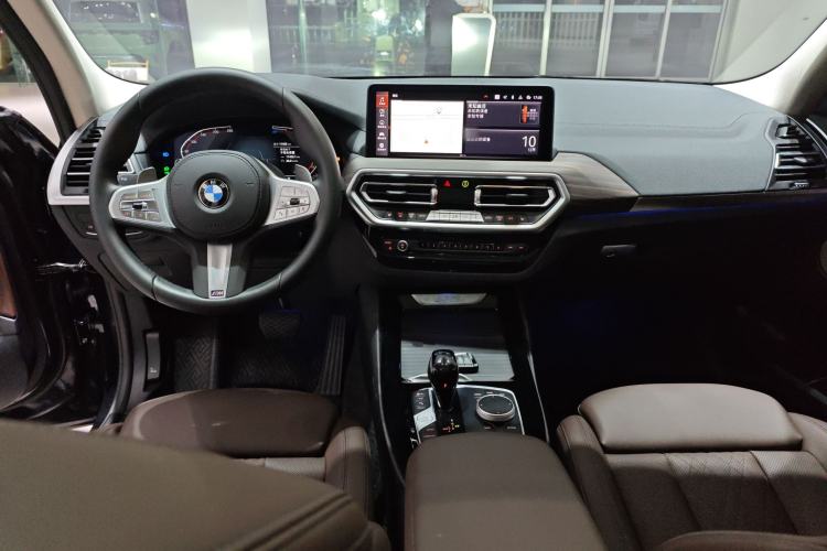 Used BMW X3 2023 Restyled xDrive30i Leading Edition M Night Sky Package Interior 2