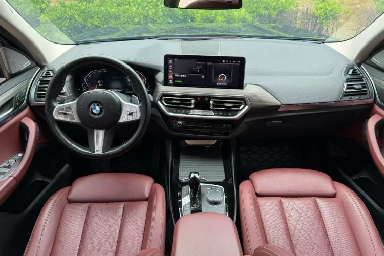 Used BMW X3 2023 Restyled xDrive30i Leading Edition M Night Sky Package Interior 2