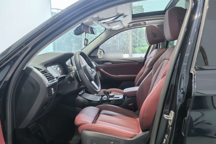 Used BMW X3 2023 Restyled xDrive30i Leading Edition M Night Sky Package Interior 2