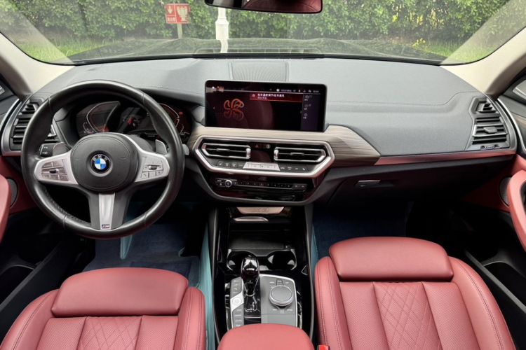 Used BMW X3 2023 Restyled xDrive30i Leading Edition M Night Sky Package Interior 2