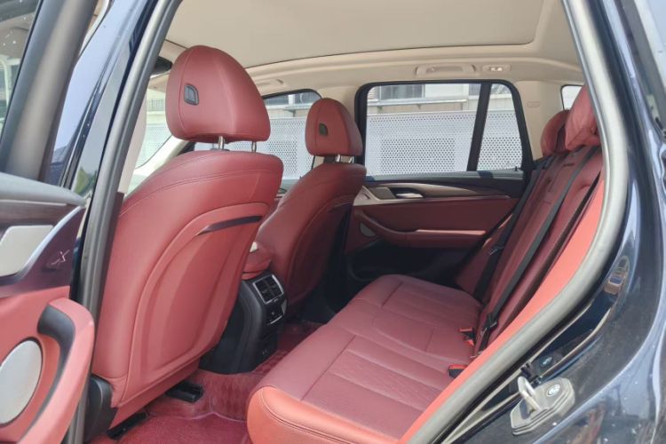Used BMW X3 2023 Restyled xDrive30i Leading Edition M Night Sky Package Interior 3