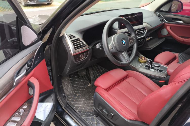 Used BMW X3 2023 Restyled xDrive30i Leading Edition M Night Sky Package Interior 3