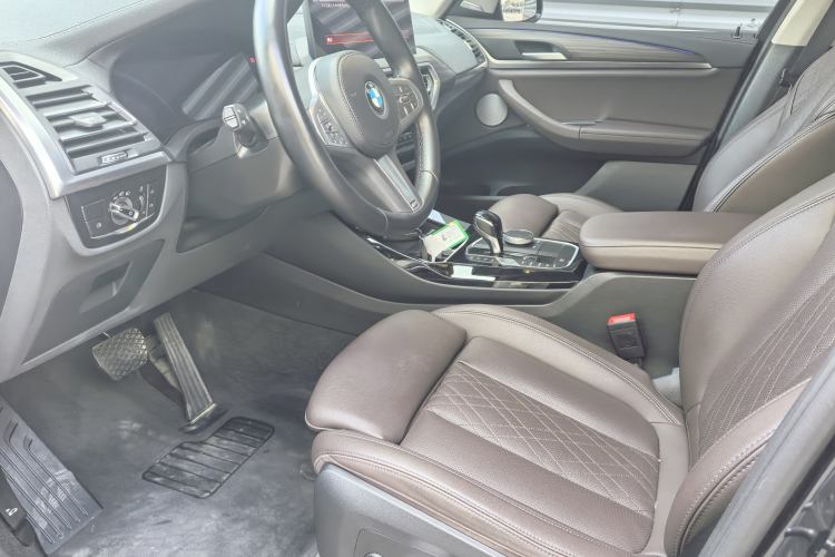 Used BMW X3 2023 xDrive30i Leading Model M Night Edition Package Interior 4