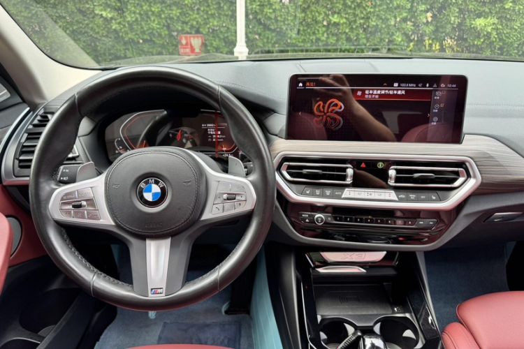 Used BMW X3 2023 Restyled xDrive30i Leading Edition M Night Sky Package Interior 4