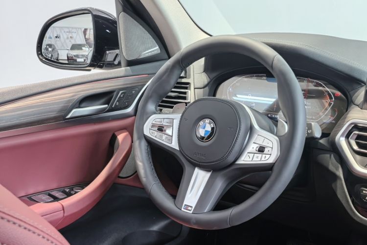 Used BMW X3 2023 Restyled xDrive30i Leading Edition M Night Sky Package Interior 5