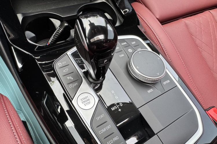 Used BMW X3 2023 Restyled xDrive30i Leading Edition M Night Sky Package Interior 5