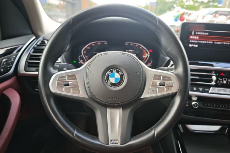 Used BMW X3 2023 xDrive25i M Sport Package Interior 7