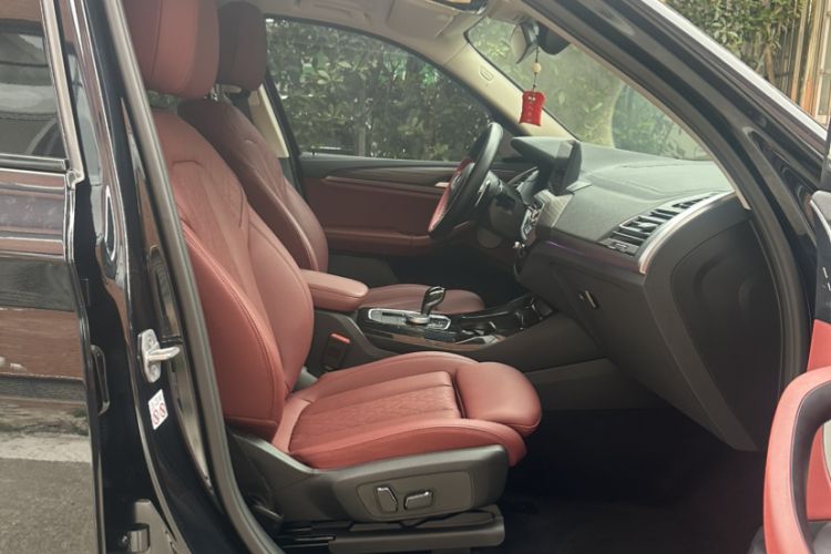 Used BMW X3 2023 Restyled xDrive30i Leading Edition M Night Sky Package Interior 7