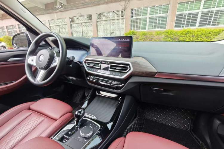Used BMW X3 2023 Restyled xDrive30i Leading Edition M Night Sky Package Interior 8