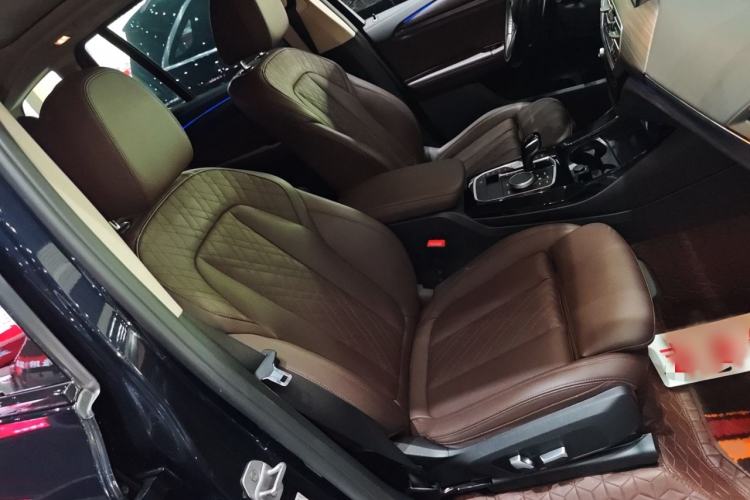 Used BMW X3 2023 xDrive30i Leading Model M Night Edition Package Interior 9