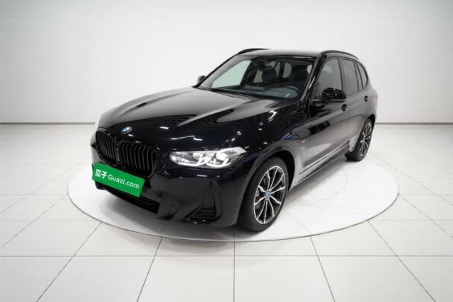 Ojetý BMW X3 2023 xDrive30i Leading Model M Night Edition Package