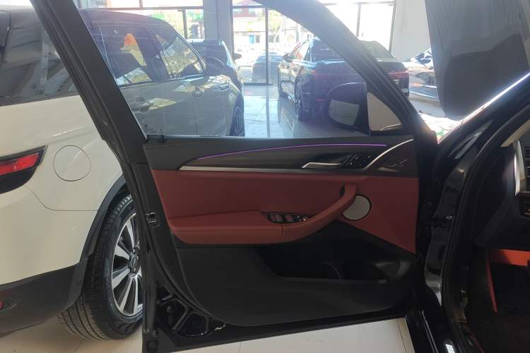 Used BMW X3 2023 Restyled xDrive30i Leading Edition M Night Sky Package Left Front Door Interior
