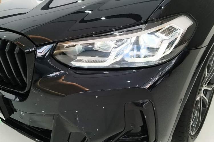 Used BMW X3 2023 xDrive30i Leading Model M Night Edition Package Left Front Headlight