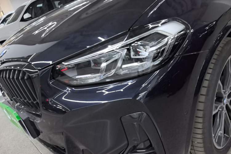 Used BMW X3 2023 Restyled xDrive30i Leading Edition M Night Sky Package Left Front Headlight