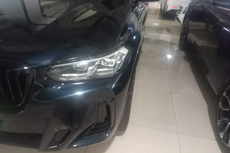 Used BMW X3 2023 Restyled xDrive30i Leading Edition M Night Sky Package Left Front Headlight
