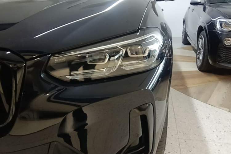 Used BMW X3 2023 xDrive30i Leading Model M Night Edition Package Left Front Headlight