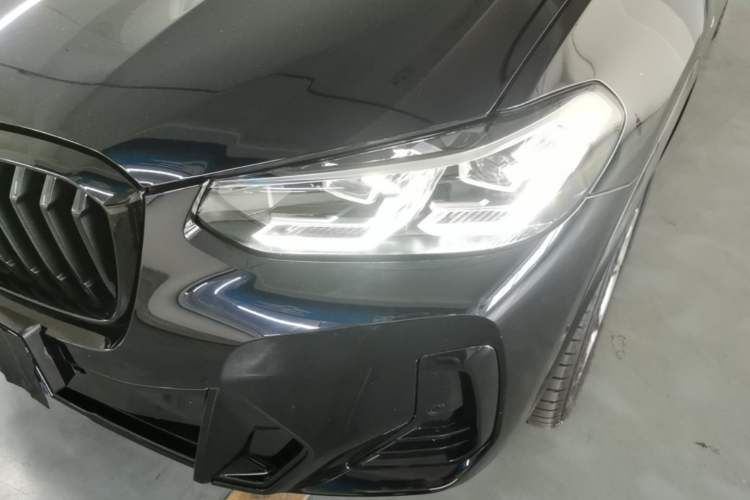 Used BMW X3 2023 Restyled xDrive30i Leading Edition M Night Sky Package Left Front Headlight