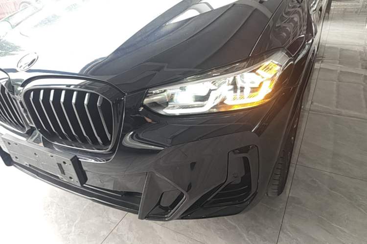 Used BMW X3 2023 Restyled xDrive30i Leading Edition M Night Sky Package Left Front Headlight