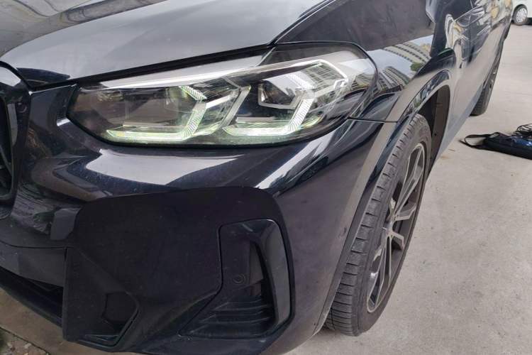 Used BMW X3 2023 Restyled xDrive30i Leading Edition M Night Sky Package Left Front Headlight
