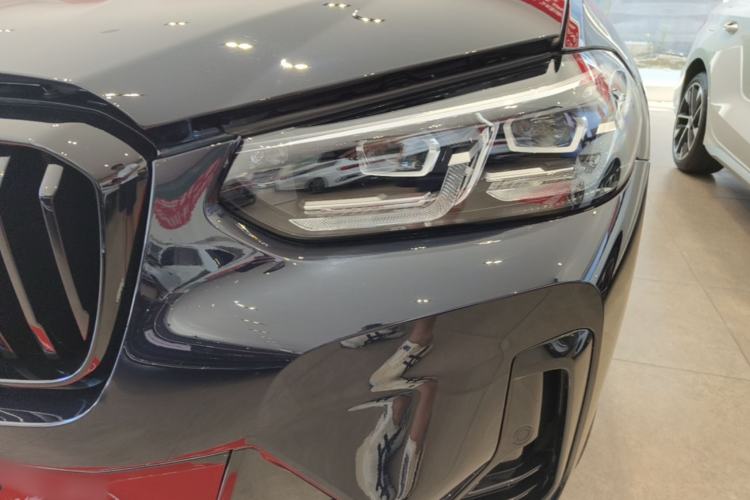 Used BMW X3 2023 Restyled xDrive30i Leading Edition M Night Sky Package Left Front Headlight