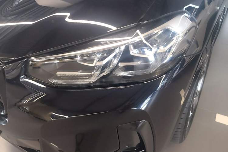 Used BMW X3 2023 Restyled xDrive30i Leading Edition M Night Sky Package Left Front Headlight